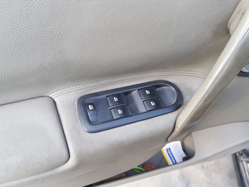 renault scenic ii del año 2005