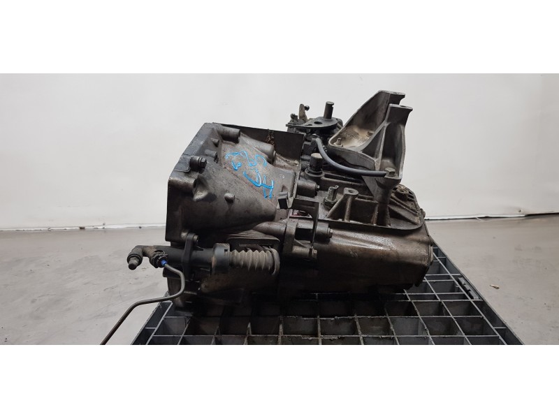 Recambio de caja cambios para peugeot 407 sw st sport referencia OEM IAM 20MB02  