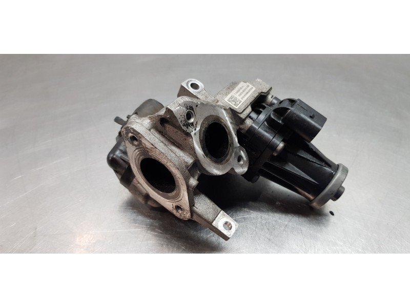 Recambio de valvula egr para land rover discovery sport pure referencia OEM IAM LR110291 G4D339D475BA 704924000