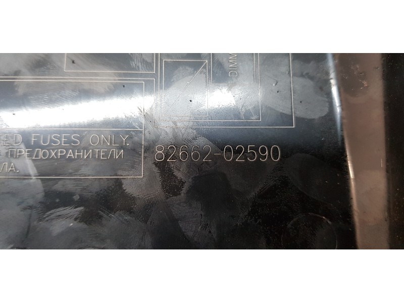 Recambio de caja reles / fusibles para toyota auris touring sports (e18) hybrid advance referencia OEM IAM 8266202590   Recambio de caja reles / fusibles para toyota auris touring sports (e18) hybrid advance referencia OEM IAM 8266202590