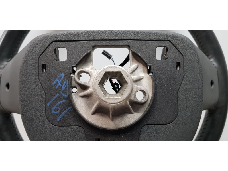 Recambio de volante para land rover discovery sport pure referencia OEM IAM LR079633 FK723F563DD8PVJ FK723L598CD8PVJ