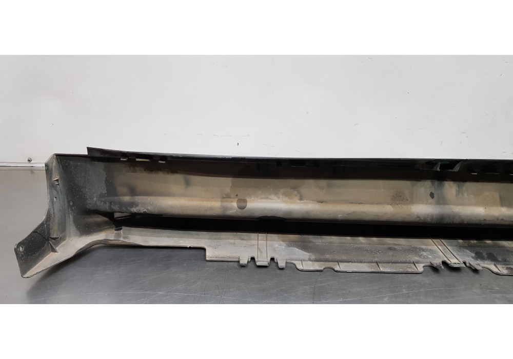 Recambio de estribos laterales para mercedes clase m (w166) ml 350 bluetec (166.004) referencia OEM IAM A1666900175  