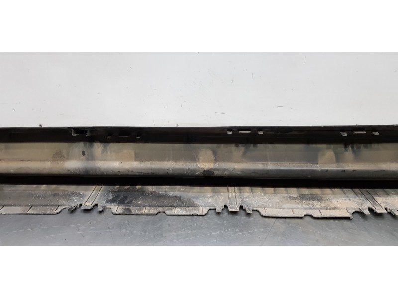 Recambio de estribos laterales para mercedes clase m (w166) ml 350 bluetec (166.004) referencia OEM IAM A1666900175  