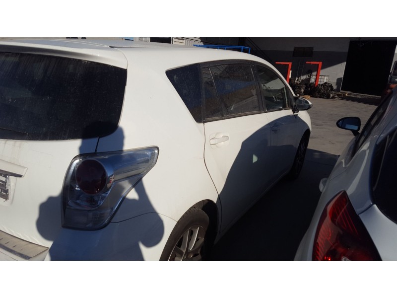 toyota verso del año 2013