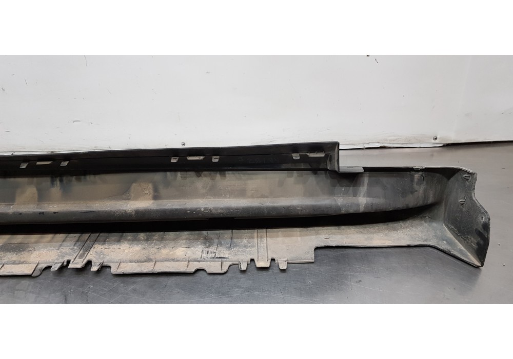 Recambio de estribos laterales para mercedes clase m (w166) ml 350 bluetec (166.004) referencia OEM IAM A1666900175  