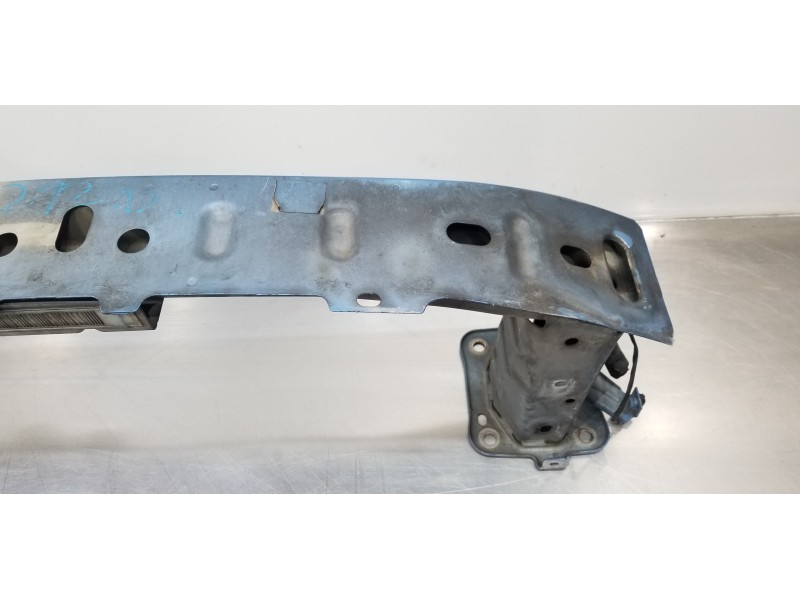 Recambio de refuerzo paragolpes delantero para ford kuga (cbv) trend referencia OEM IAM 1540638 8V41S10922AD  Recambio de refuerzo paragolpes delantero para ford kuga (cbv) trend referencia OEM IAM 1540638 8V41S10922AD