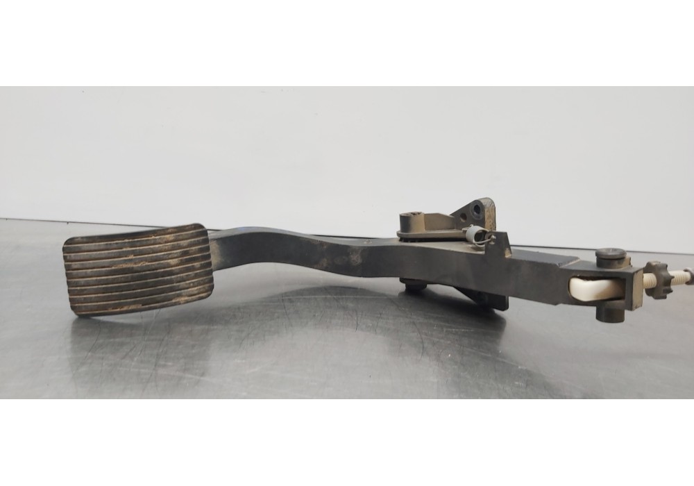 Recambio de potenciometro pedal para mercedes clase m (w163) 270 cdi (163.113) referencia OEM IAM A1633000704 A1693000704 