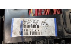 Recambio de caja reles / fusibles para renault laguna iii expression referencia OEM IAM 8200393836D   2