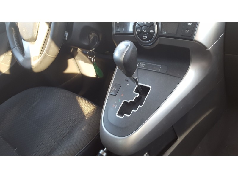 toyota verso del año 2013