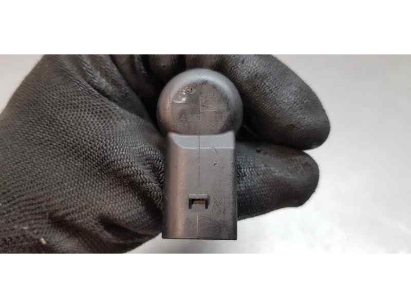 Recambio de inyector para mazda 2 berlina (dy) 1.4 crtd active referencia OEM IAM 9649574480  