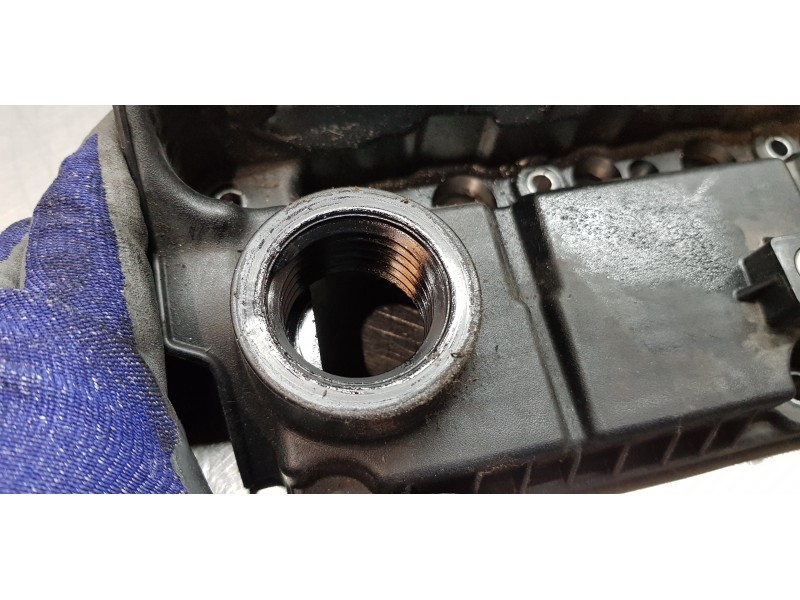 Recambio de tapa balancines para hyundai kona klass 2wd referencia OEM IAM 224102U001  