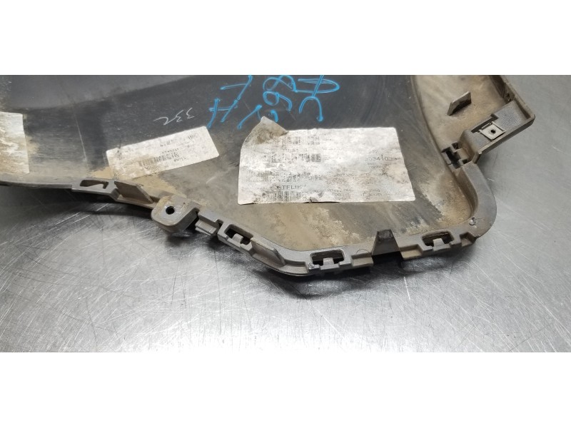 Recambio de puntera paragolpes trasera izquierda para bmw x5 (e70) 3.0d referencia OEM IAM 51127179021   Recambio de puntera paragolpes trasera izquierda para bmw x5 (e70) 3.0d referencia OEM IAM 51127179021