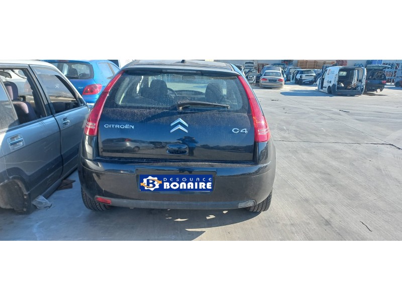 citroen c4 berlina del año 2006