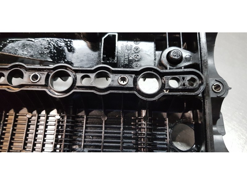 Recambio de tapa balancines para hyundai kona klass 2wd referencia OEM IAM 224102U001  