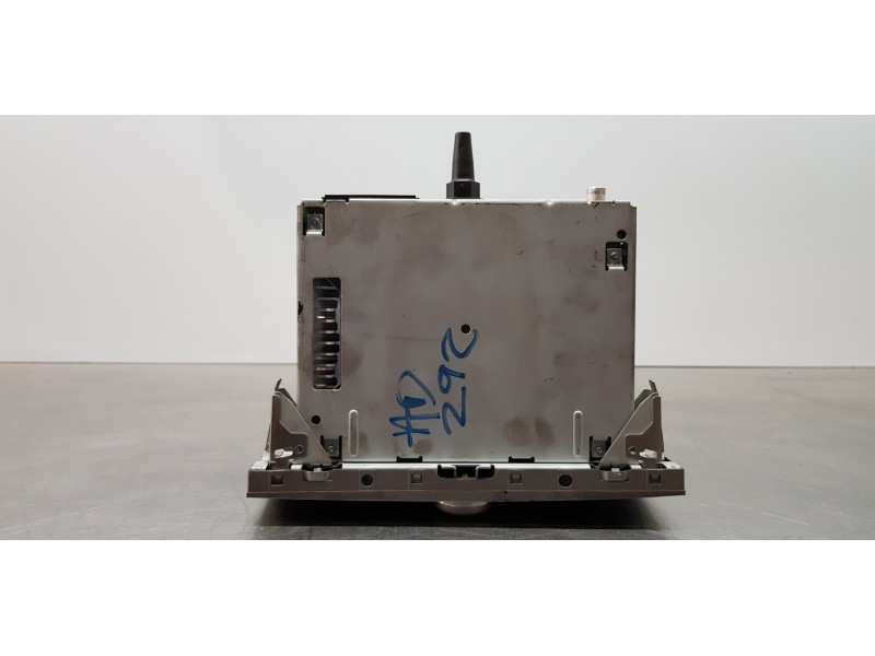 Recambio de sistema audio / radio cd para ford kuga (cbv) trend referencia OEM IAM 8V4T18C939CE  