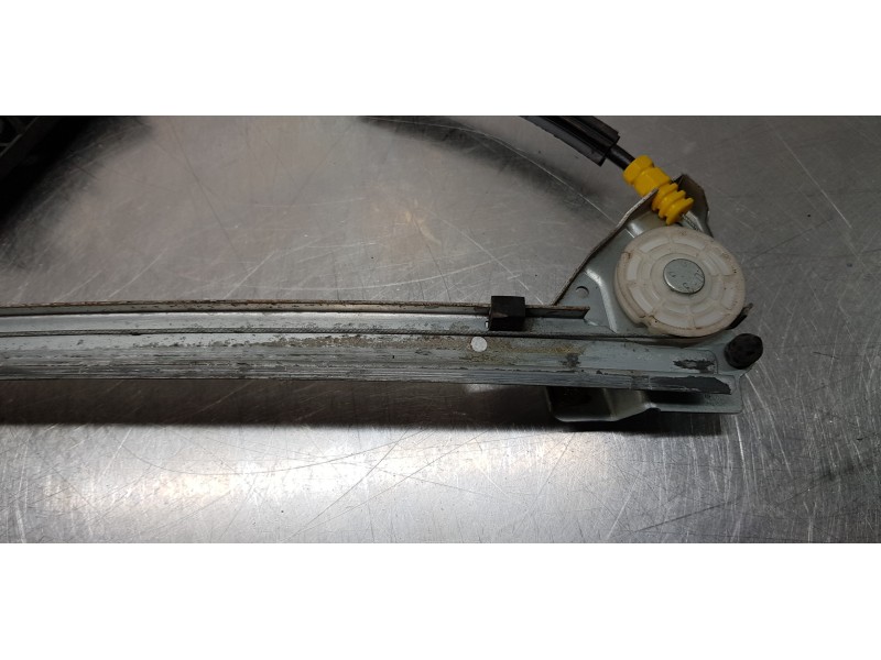 Recambio de elevalunas trasero izquierdo para peugeot 406 berlina (s1/s2) stdt referencia OEM IAM 922356  