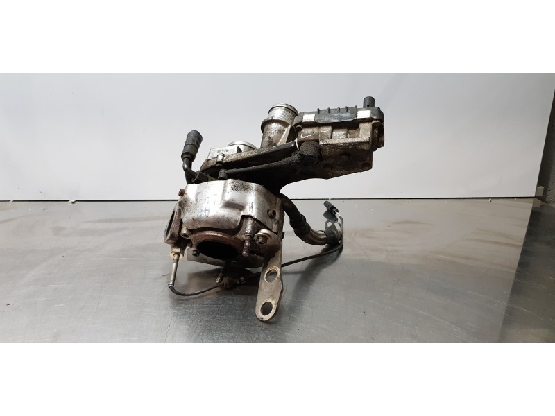 Recambio de turbocompresor para audi a8 (4e2) 4.0 tdi quattro referencia OEM IAM 057145702T  