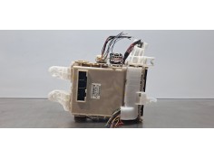 Recambio de caja reles / fusibles para toyota verso comfort referencia OEM IAM 827300F320 434215I23  2