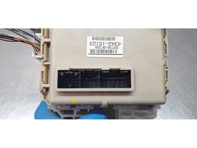 Recambio de caja reles / fusibles para toyota verso comfort referencia OEM IAM 827300F320 434215I23  Recambio de caja reles / fusibles para toyota verso comfort referencia OEM IAM 827300F320 434215I23