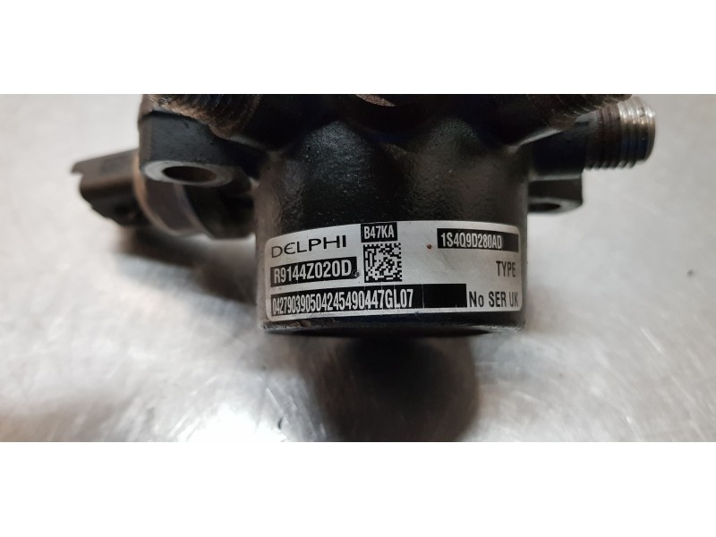 Recambio de rampa inyectora para ford focus berlina (cak) trend referencia OEM IAM 1S4Q9D280AD  