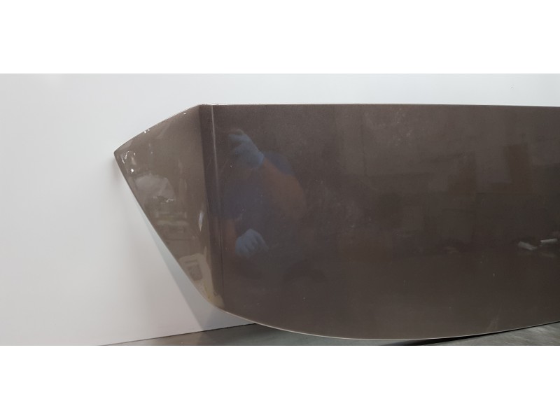 Recambio de aleron trasero para hyundai tucson tecno sky referencia OEM IAM 87211N7000  