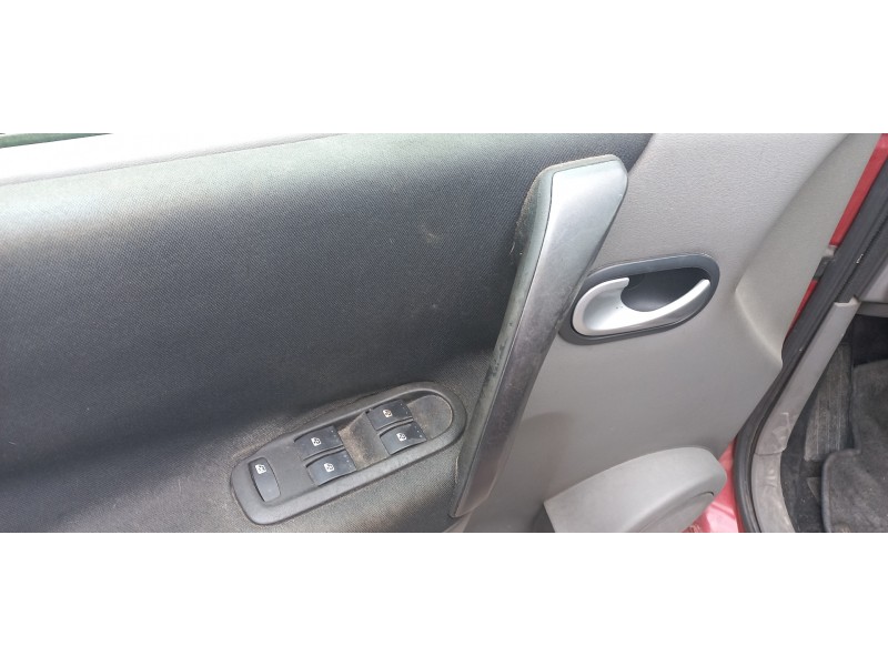 renault scenic ii del año 2004