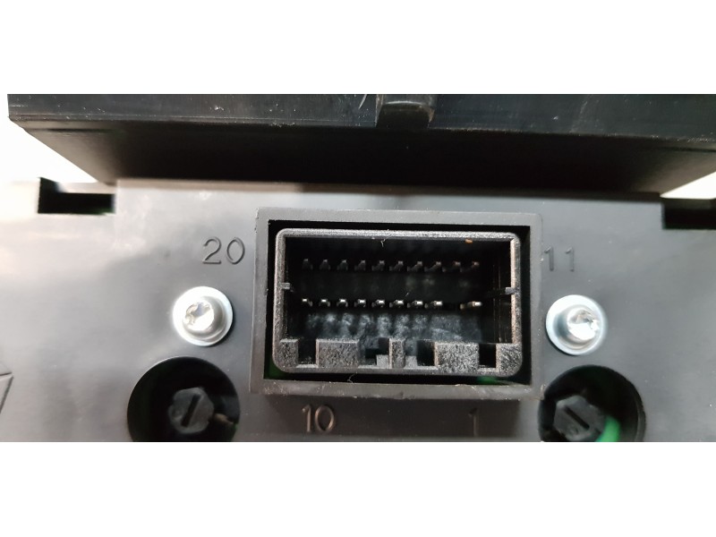 Recambio de cuadro instrumentos para jeep cherokee (kj) 2.8 crd sport referencia OEM IAM P56010577AD   Recambio de cuadro instrumentos para jeep cherokee (kj) 2.8 crd sport referencia OEM IAM P56010577AD