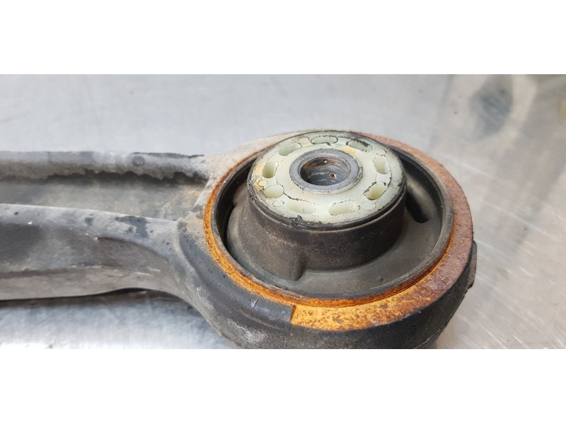 Recambio de brazo suspension inferior delantero izquierdo para dodge avenger se referencia OEM IAM 55398503AB   Recambio de brazo suspension inferior delantero izquierdo para dodge avenger se referencia OEM IAM 55398503AB