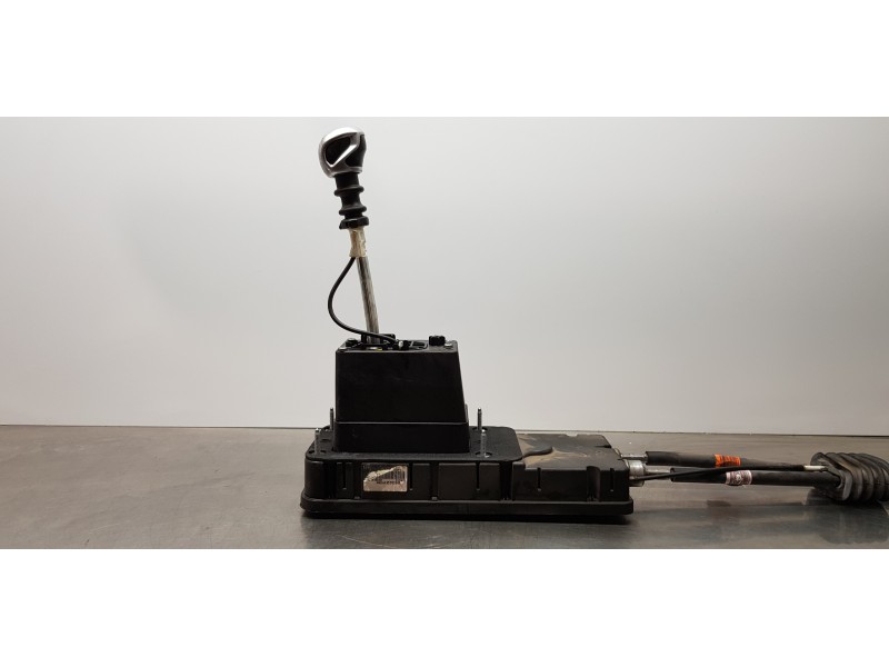 Recambio de palanca cambio para peugeot 308 sw allure referencia OEM IAM 9825223280   Recambio de palanca cambio para peugeot 308 sw allure referencia OEM IAM 9825223280