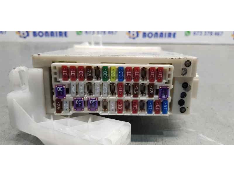 Recambio de caja reles / fusibles para toyota prius+ executive referencia OEM IAM 8273047550A   Recambio de caja reles / fusibles para toyota prius+ executive referencia OEM IAM 8273047550A