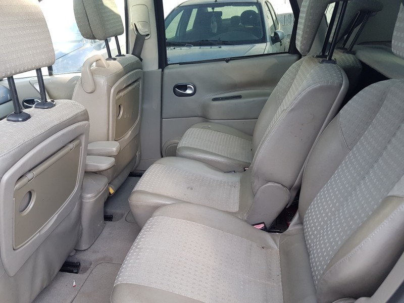 renault scenic ii del año 2005