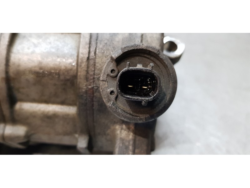 Recambio de compresor aire acondicionado para dodge avenger se referencia OEM IAM 55111426AC   Recambio de compresor aire acondicionado para dodge avenger se referencia OEM IAM 55111426AC