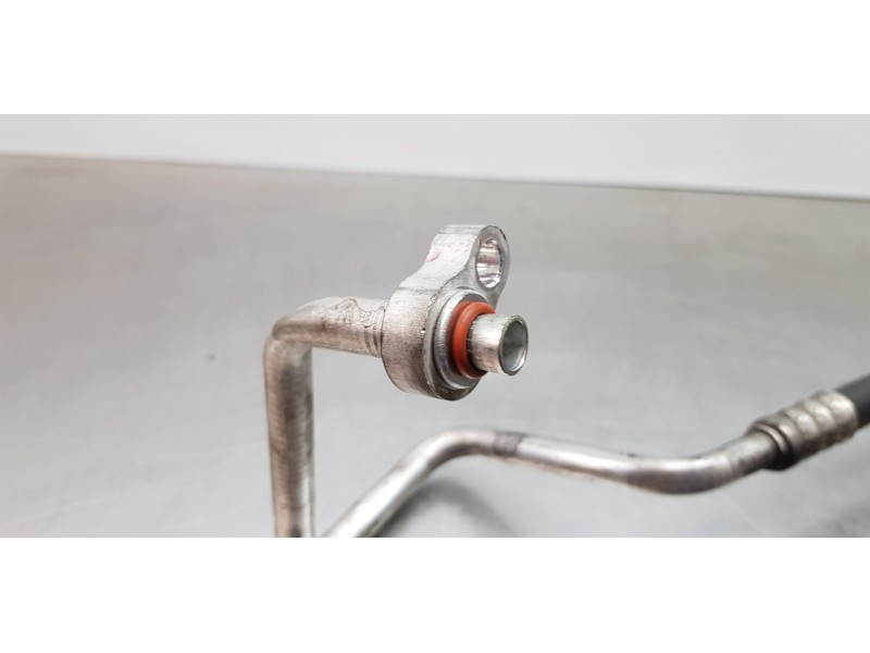 Recambio de tubos aire acondicionado para ford kuga (cbv) trend referencia OEM IAM 1512674 8V4119N601AD  Recambio de tubos aire acondicionado para ford kuga (cbv) trend referencia OEM IAM 1512674 8V4119N601AD