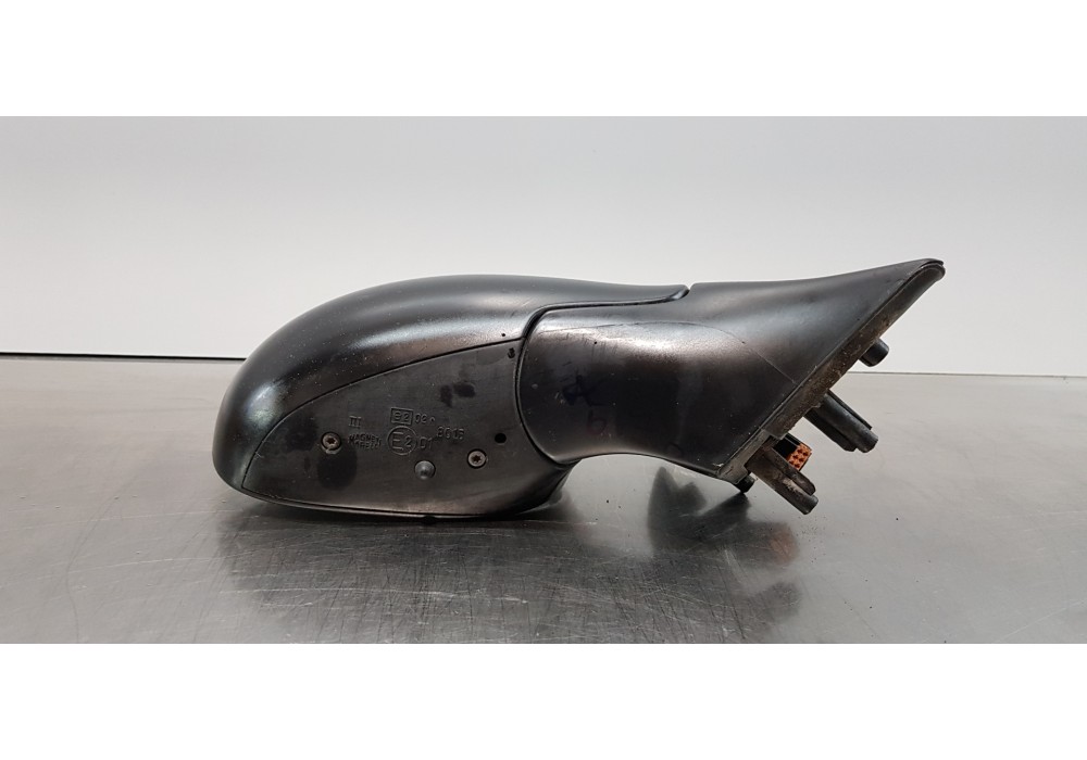 Recambio de retrovisor derecho para citroen xsara picasso 1.6 hdi 90 exclusive referencia OEM IAM 815351  