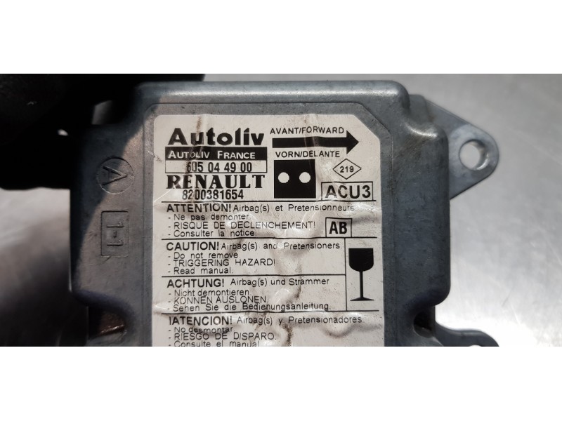 Recambio de centralita airbag para nissan kubistar (x76) premium (l1) referencia OEM IAM 8200381654   Recambio de centralita airbag para nissan kubistar (x76) premium (l1) referencia OEM IAM 8200381654