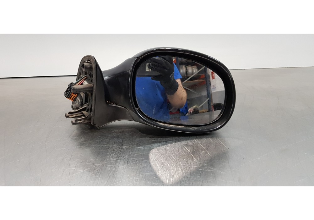 Recambio de retrovisor derecho para citroen xsara picasso 1.6 hdi 90 exclusive referencia OEM IAM 815351  