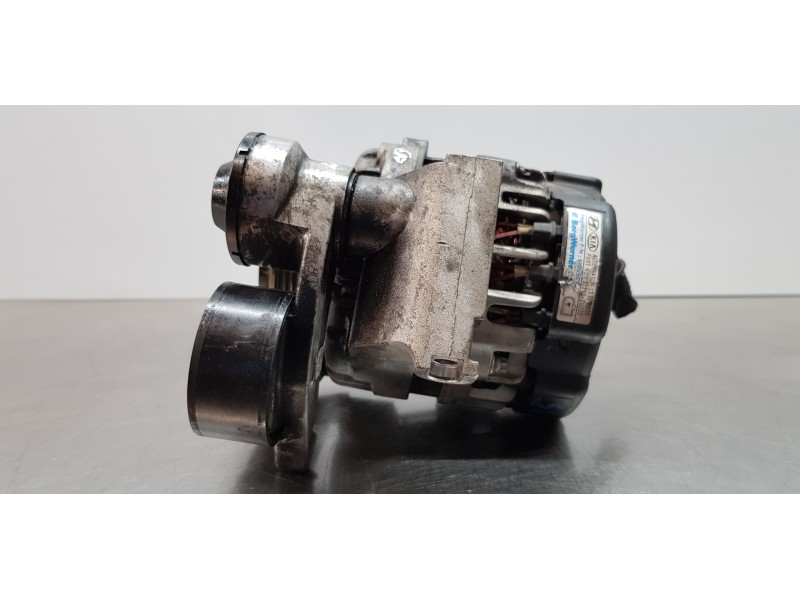 Recambio de alternador para hyundai kona klass 2wd referencia OEM IAM 373002U200  