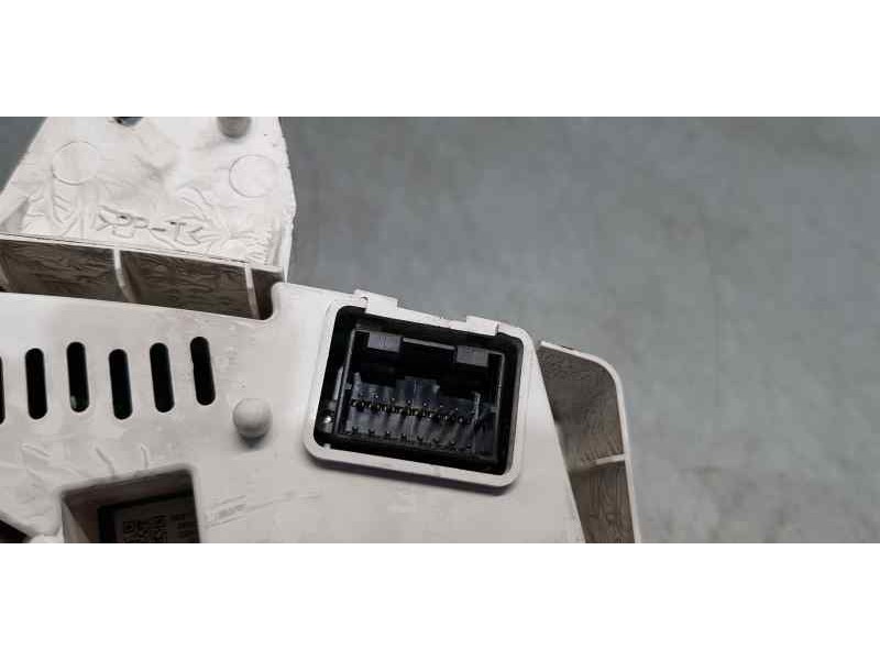 Recambio de cuadro instrumentos para jeep gr. cherokee (wh) 3.0 crd laredo referencia OEM IAM 05172306AD  