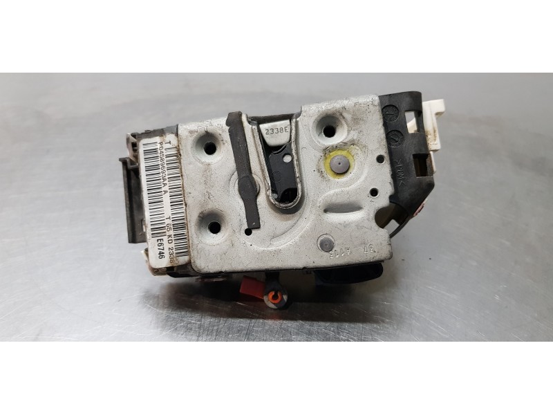 Recambio de cerradura puerta delantera izquierda para dodge journey se referencia OEM IAM P04589693AA   Recambio de cerradura puerta delantera izquierda para dodge journey se referencia OEM IAM P04589693AA