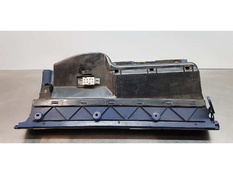 Recambio de guantera para audi tt (8n3/8n9) 1.8 t coupe (132kw) referencia OEM IAM 8N1857095B   Recambio de guantera para audi tt (8n3/8n9) 1.8 t coupe (132kw) referencia OEM IAM 8N1857095B