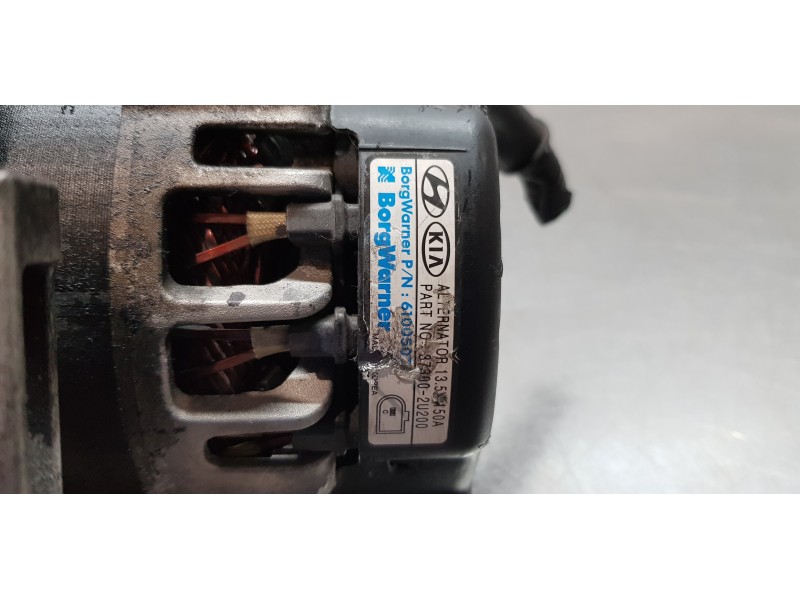 Recambio de alternador para hyundai kona klass 2wd referencia OEM IAM 373002U200  