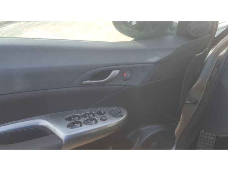 honda civic berlina 5 (fk) del año 2009