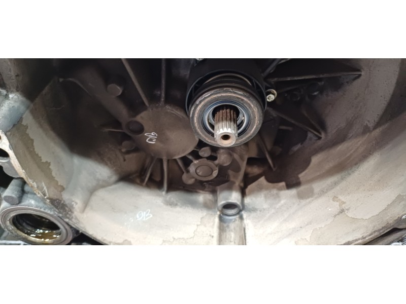 Recambio de caja cambios para ford focus lim. (cb8) trend referencia OEM IAM CV6R7002BBH   Recambio de caja cambios para ford focus lim. (cb8) trend referencia OEM IAM CV6R7002BBH