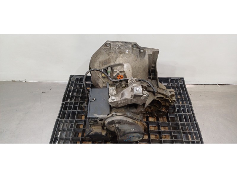 Recambio de caja cambios para ford focus lim. (cb8) trend referencia OEM IAM CV6R7002BBH   Recambio de caja cambios para ford focus lim. (cb8) trend referencia OEM IAM CV6R7002BBH