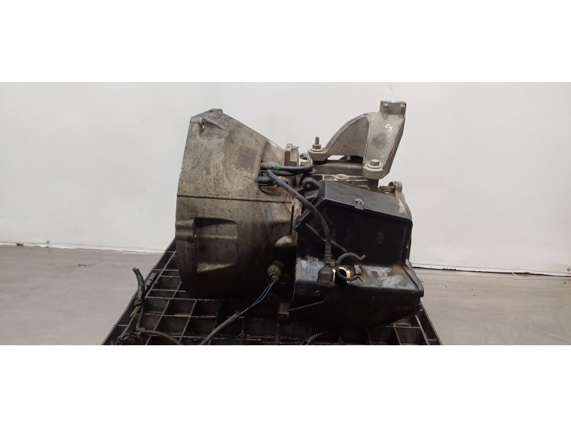 Recambio de caja cambios para ford focus lim. (cb8) trend referencia OEM IAM CV6R7002BBH   Recambio de caja cambios para ford focus lim. (cb8) trend referencia OEM IAM CV6R7002BBH