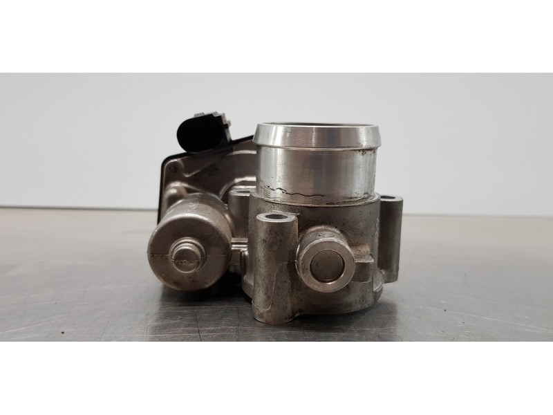 Recambio de caja mariposa para ford focus lim. (cb8) trend referencia OEM IAM 2168321 CM5G9F991FA  Recambio de caja mariposa para ford focus lim. (cb8) trend referencia OEM IAM 2168321 CM5G9F991FA