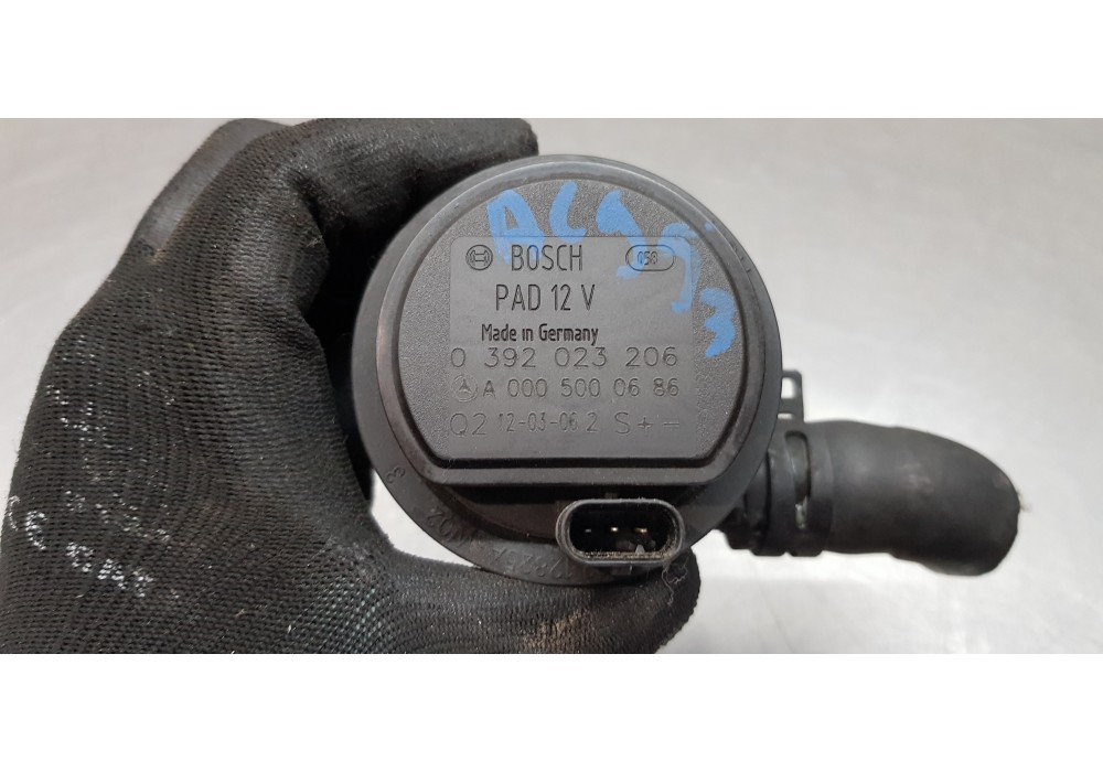 Recambio de bomba agua para mercedes clase b (w246) b 200 cdi be (246.201) referencia OEM IAM A0005000686  