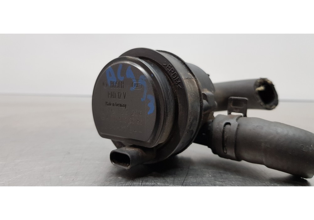 Recambio de bomba agua para mercedes clase b (w246) b 200 cdi be (246.201) referencia OEM IAM A0005000686  