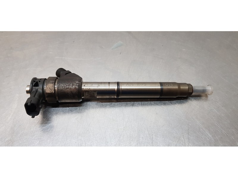 Recambio de inyector para kia carens ( ) concept referencia OEM IAM 338002A610  