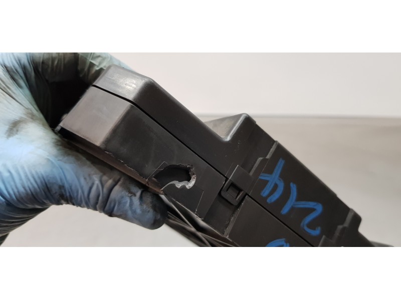 Recambio de caja reles / fusibles para peugeot 207 xs referencia OEM IAM 9659285380  